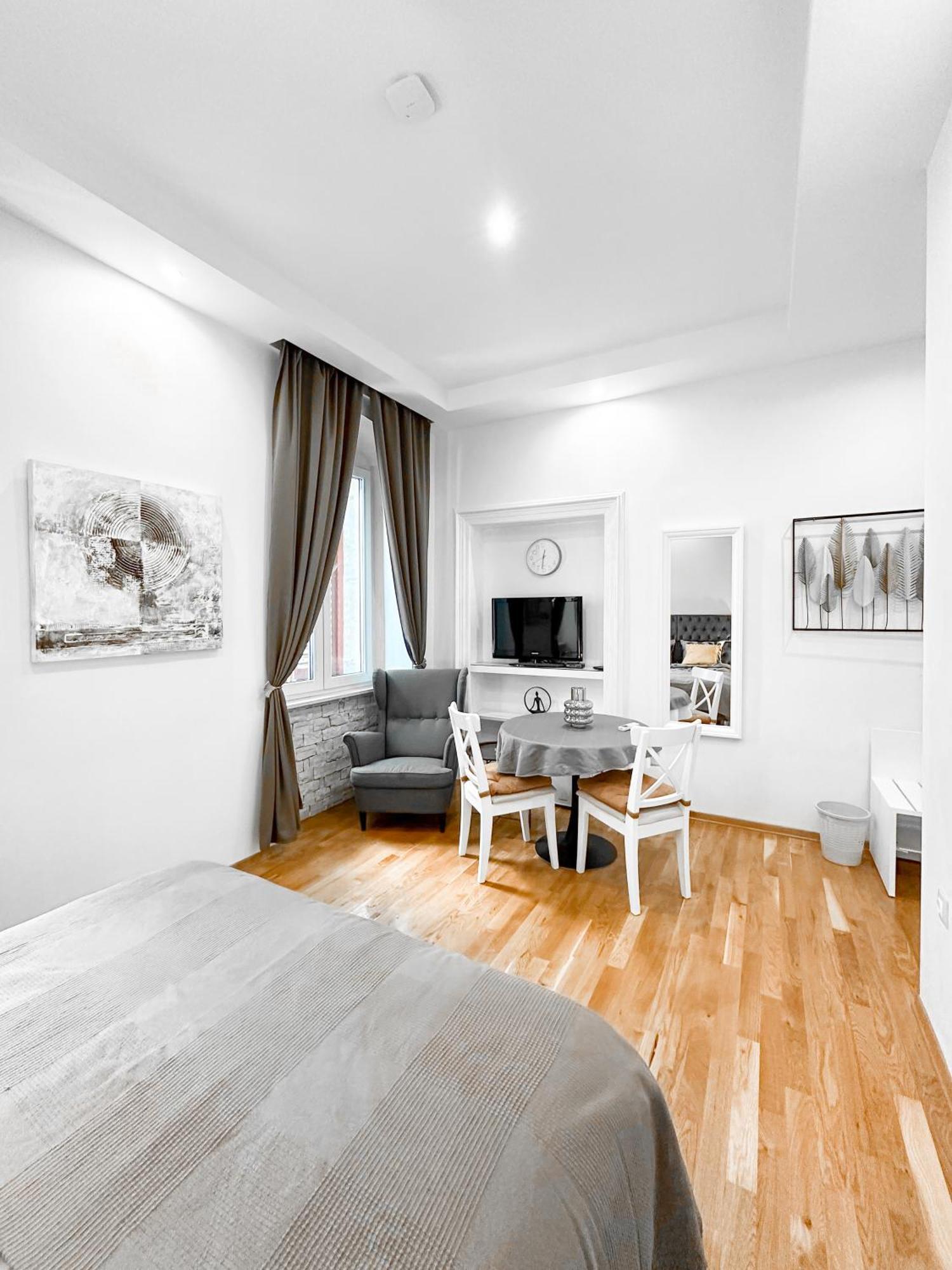 City Center Lodge Pula Dış mekan fotoğraf